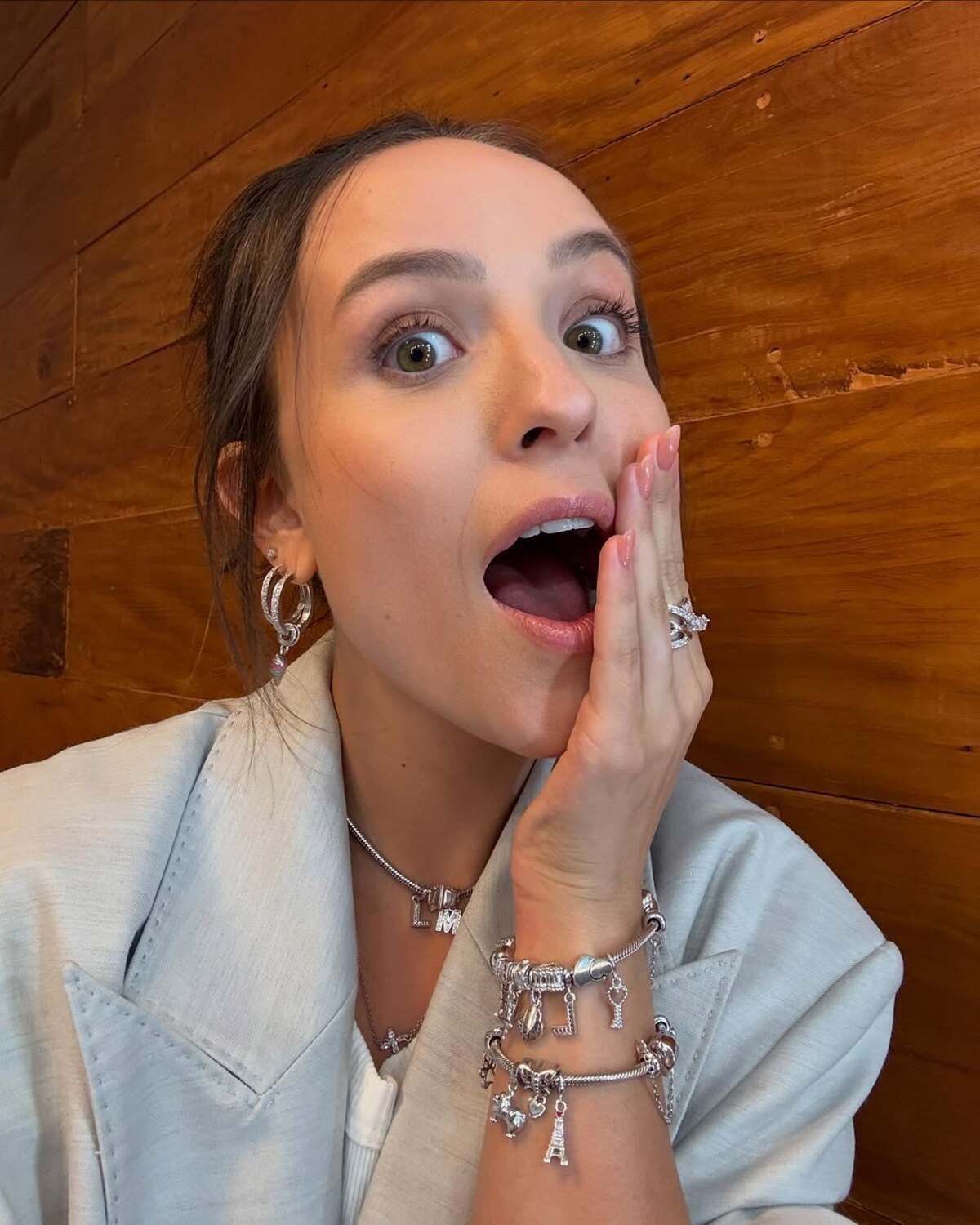 Larissa Manoela promete agir após eliminação de Vinícius do BBB 25