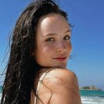 Larissa Manoela revela quanto recebia de mesada dos pais