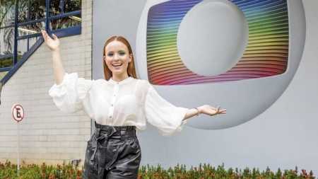 Larissa Manoela não vai manter contrato fixo com a Globo