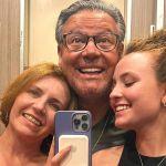 Larissa Manoela diz ter 'zero contato' com os pais atualmente