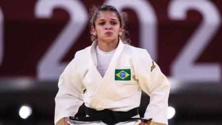Larissa Pimenta foi única brasileira que conseguiu avançar no Masters de Judô