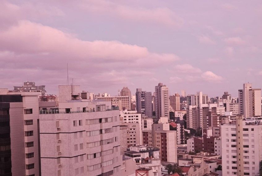 BH registra 9,4 °C com sensação de -2,3 °C; sábado segue com frio intenso