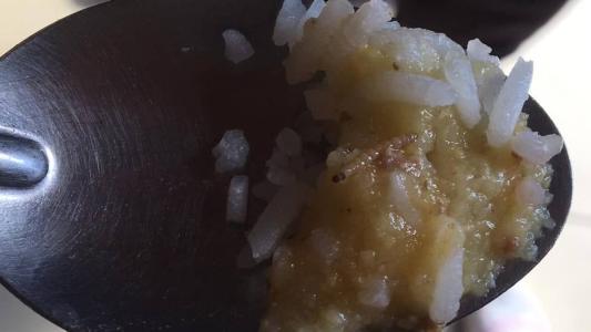 Larva na comida
