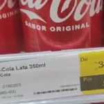 Vídeo: cliente flagra desconto 'absurdo' em lata de Coca-Cola durante Black Friday
