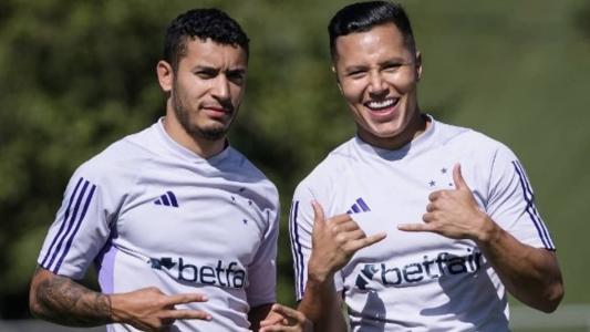 Laterais do Cruzeiro, William e Marlon são peças fundamentais no time de Pepa