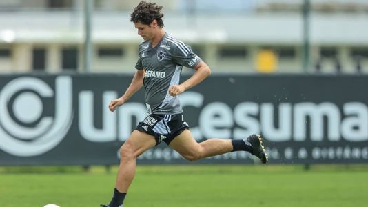 Lateral atleticano deu declaração polêmica nas redes sociais