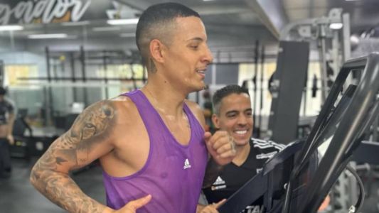 Lateral do Atlético afirma que recuperação de lesão vem sendo um sucesso