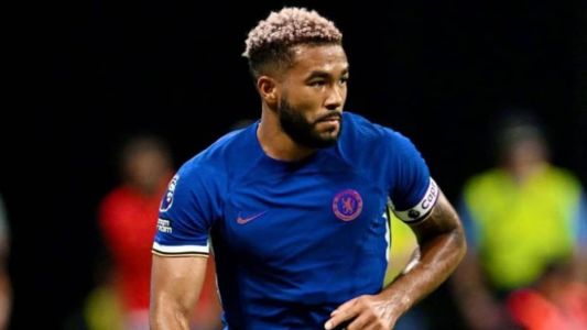 Lateral e capitão do Chelsea sofreu lesão muscular e será desfalque por semanas
