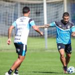 Grêmio pode ter retorno de lateral para jogo contra Athletico no Brasileiro