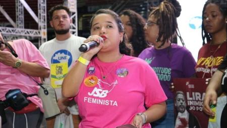Laura Costa vai compor a cúpula da UNE