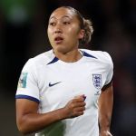 Lauren James é suspensa após pisar em jogadora e desfalca Inglaterra