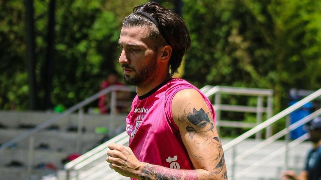 Reforço se despede de antigo clube e é aguardado pelo Cruzeiro em BH