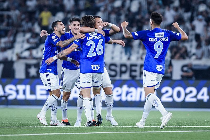 Atacante diz que 'queria voar' e revela sonho de ganhar Libertadores pelo Cruzeiro