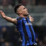 Inter sofre, mas bate Udinese e continua a sonhar com título italiano