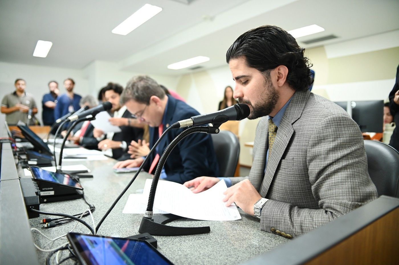 Projeto de teto de gastos atrelado ao Propag avança na Assembleia