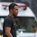 Lázaro avalia partida do Corinthians e explica mudanças