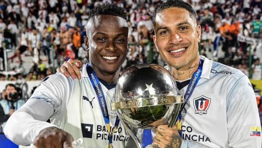 LDU festejou o título da Copa Sul-Americana ao vencer o Fortaleza neste sábado
