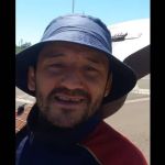 Torcedor do Boca que vai a pé para final da Libertadores relata fome e 'block' da esposa