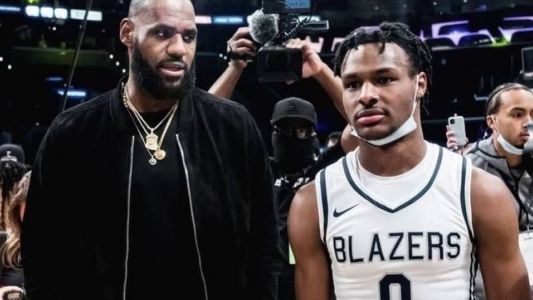 LeBron acompanha de perto a carreira do filho Bronny