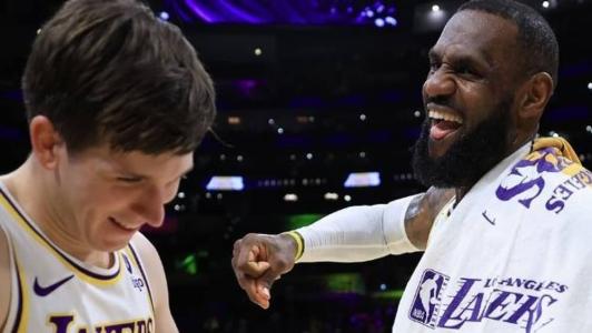 LeBron comemora atuação diante do Houston Rockets