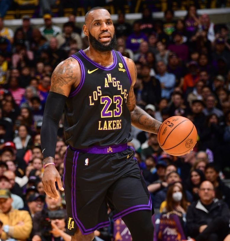 Rodada da NBA tem brilho 'em vão' de Doncic e LeBron; veja resultados