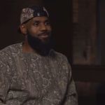 LeBron James rebate críticos e ironiza: 'Marquei 50 bilhões de pontos'