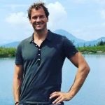 Ex-goleiro da Seleção Alemã passará por avaliação psiquiátrica após usar motosserra