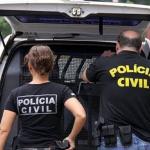 Mulher é presa por estupro de vulnerável após gravar vídeo íntimo com adolescente no Ceará