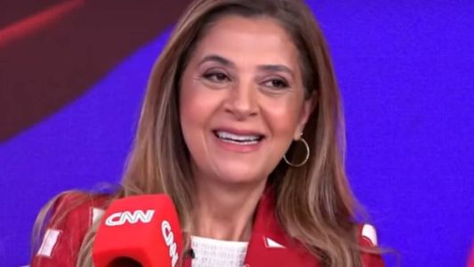 Leila durante participação no CNN Esportes S/A, na CNN Brasil