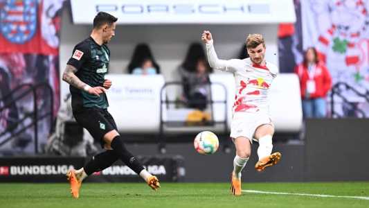 Leipzig venceu o Werder Bremen com dois gols nos minutos finais
