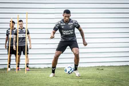 Lelê deixou o Ceará e vai atuar no futebol japonês