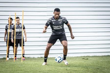 Lelê deixou o Ceará e vai atuar no futebol japonês