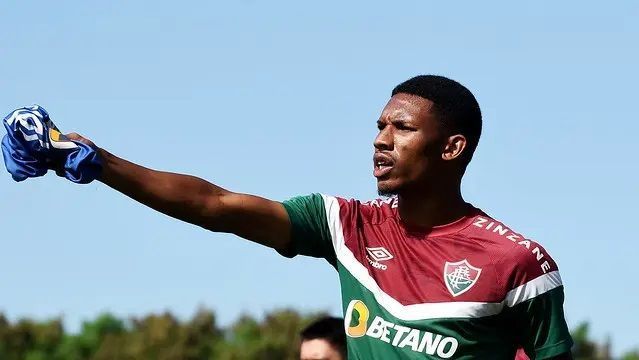 Fora da lista do Mundial, Fluminense terá que comprar Lelê ao final do contrato