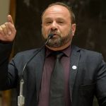 ALMG: petista se desculpa por chamar bolsonaristas de 'os três patetas'