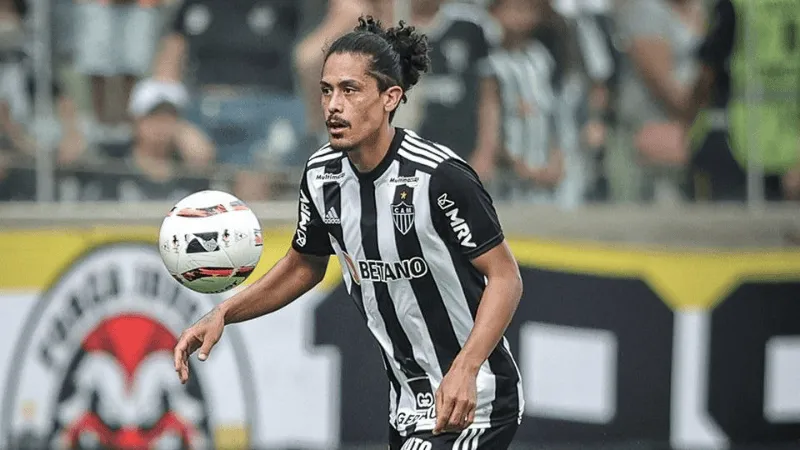 Presidente do Penãrol abre o jogo sobre transferência de Mauricio Lemos para o Vasco