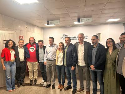Edinho Silva e Leninha concederam entrevista na Assembleia Legislativa com entourage de petistas mineiros de correntes antagônicas