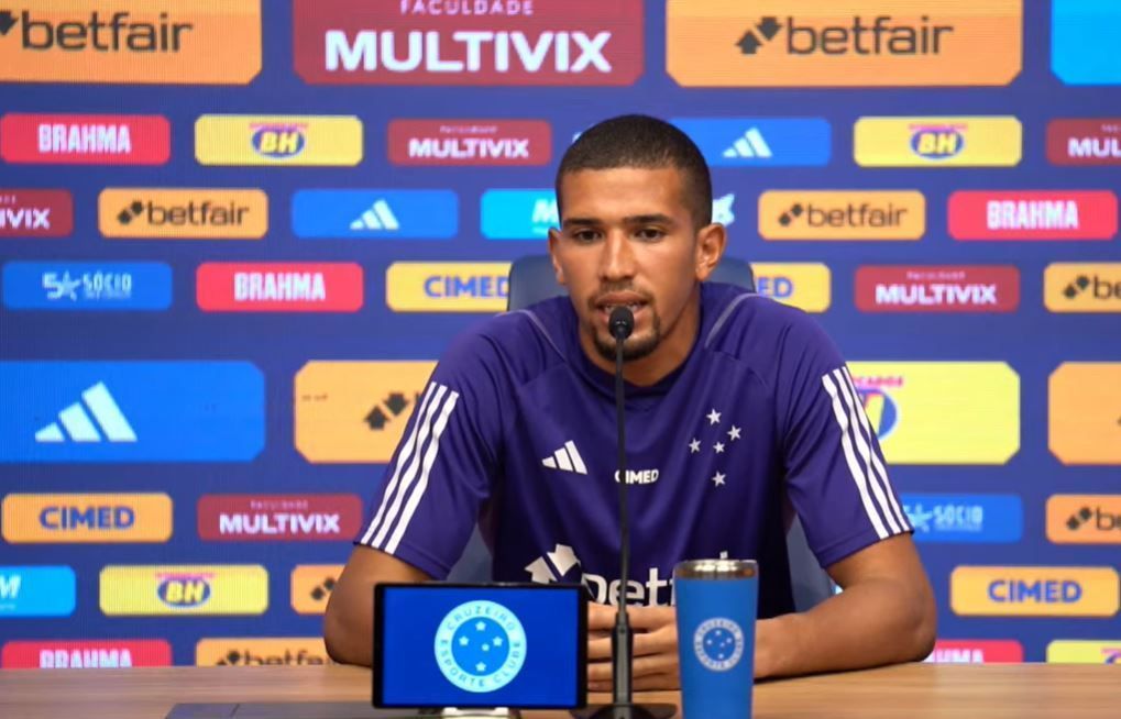 Léo Aragão fala sobre 'chance da vida' no Cruzeiro: 'Oportunidade única'