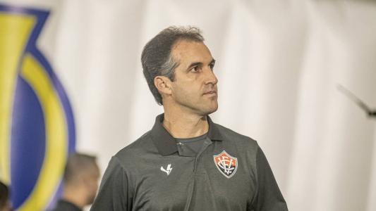 Léo Condé, técnico do Vitória