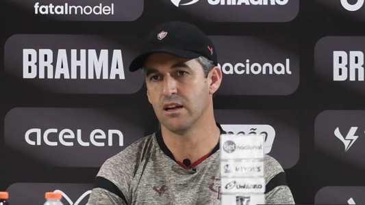 Léo Condé, técnico do Vitória