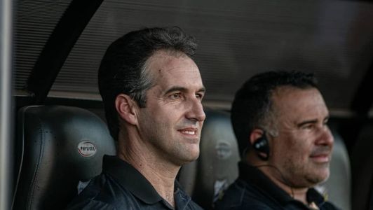 Léo Conde, técnico do Vitória