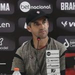 Condé prega cautela sobre acesso e exalta 'grande vitória' contra o Guarani