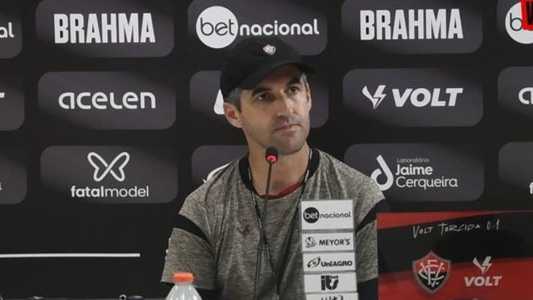 Léo Condé, técnico do Vitória
