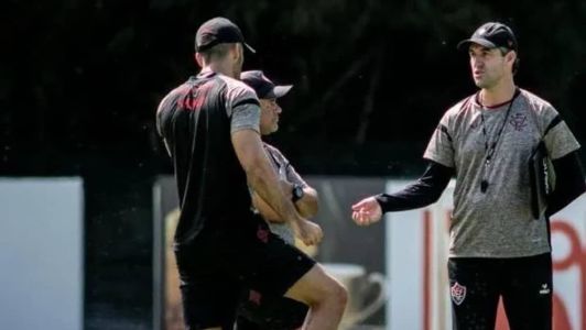 Léo Condé, técnico do Vitória