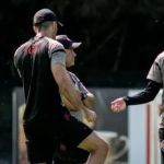 Vitória terá time misto para enfrentar a Chapecoense na despedida da Série B