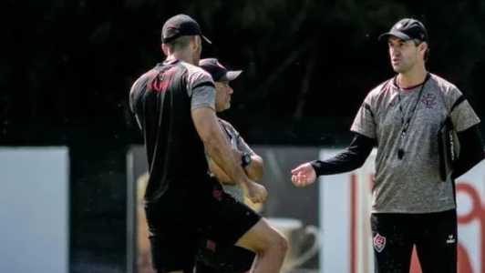 Léo Condé, técnico do Vitória
