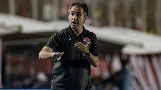 Léo Condé, técnico do Vitória