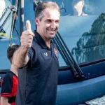 Condé admite desejo de renovar com o Vitória: “Treinador sempre quer continuidade'