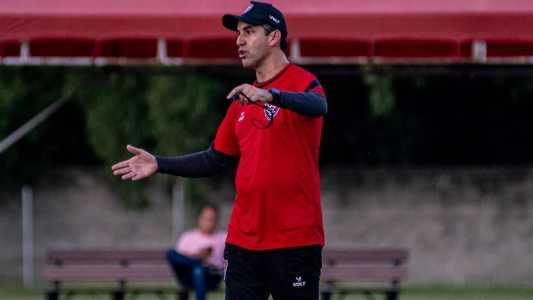 Léo Condé, técnico do Vitória