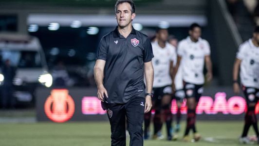 Léo Condé, técnico do Vitória