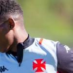 Léo revela dores, mas garante sacrifício pelo Vasco